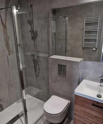 Wow Flou Przystan Letnica 700m Plaza * Gdansk