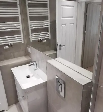 Wow Flou Przystan Letnica 700m Plaza